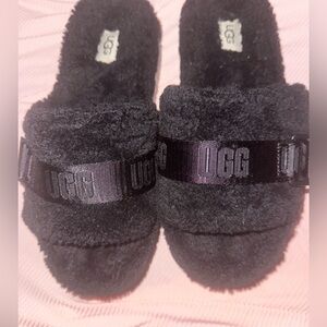 Black Ugg sandals